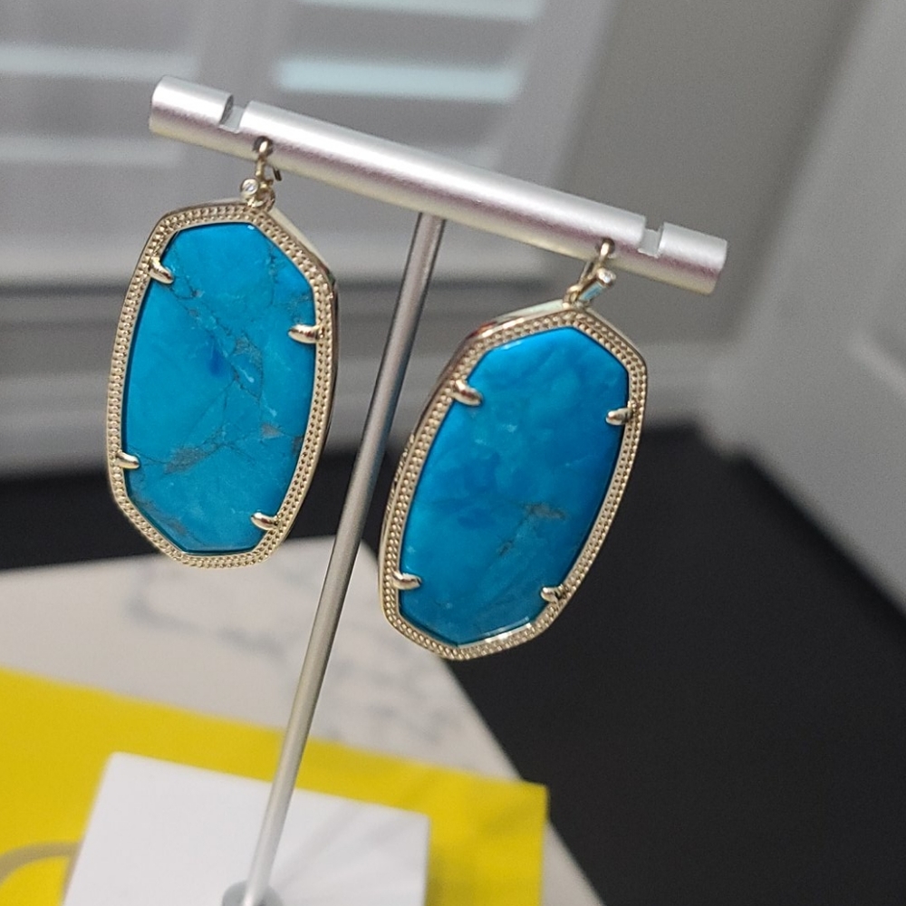 Kendra Scott Danielle Earrings in Turquoise NWOT - Picture 5 of 12